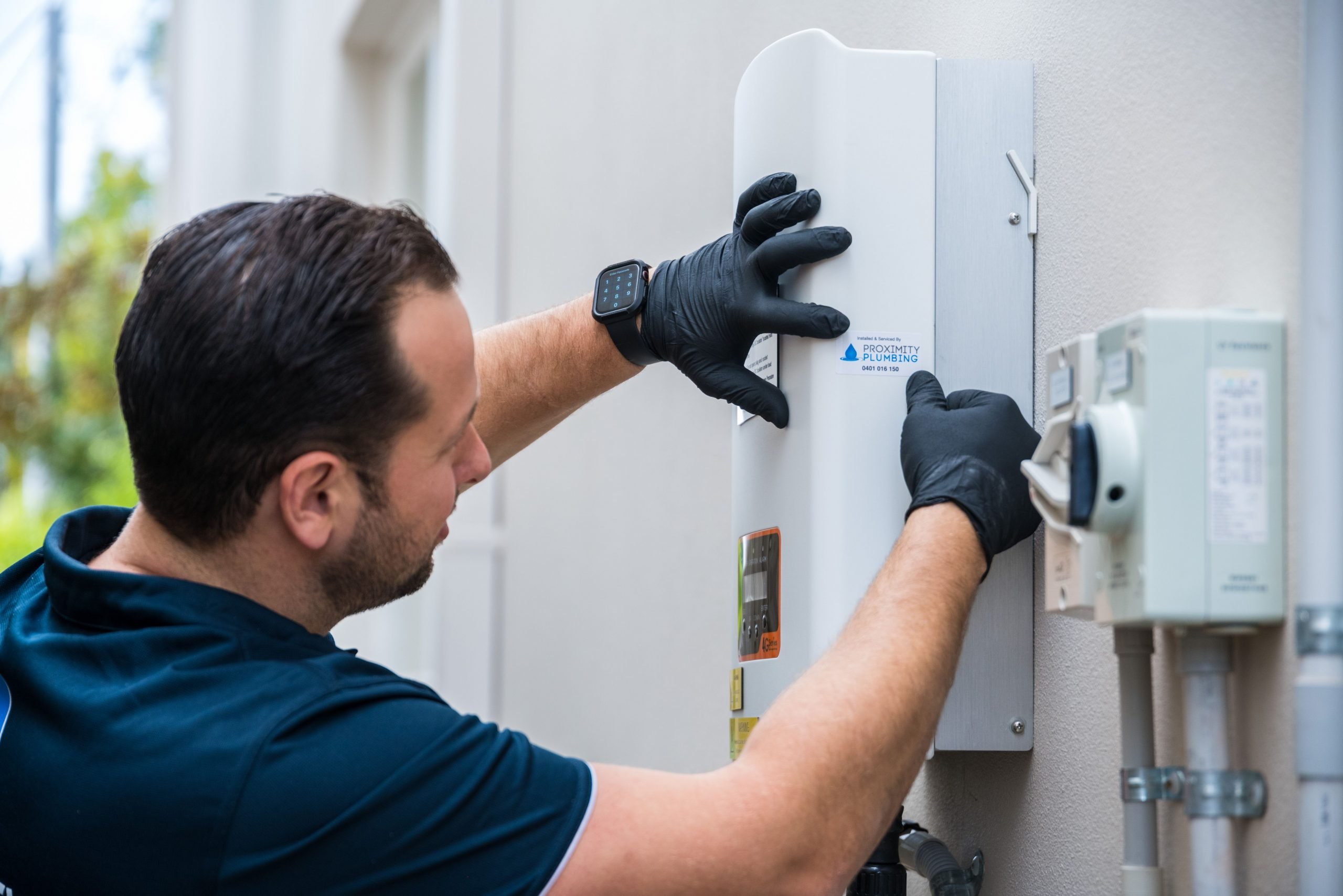 Why you should hire professional electrical services for renovations?