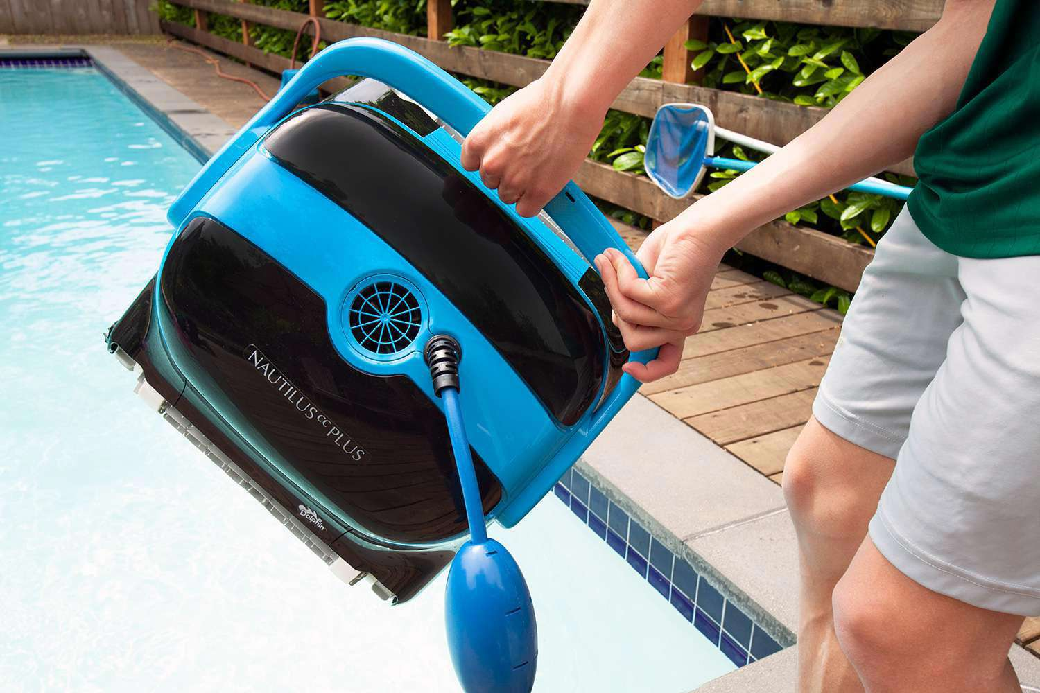 A Guide to Automatic Pool Cleaner Types