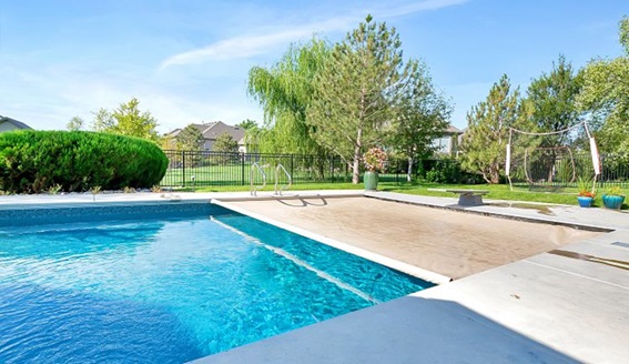 Pool Contractors Create Energy-Efficient Pools