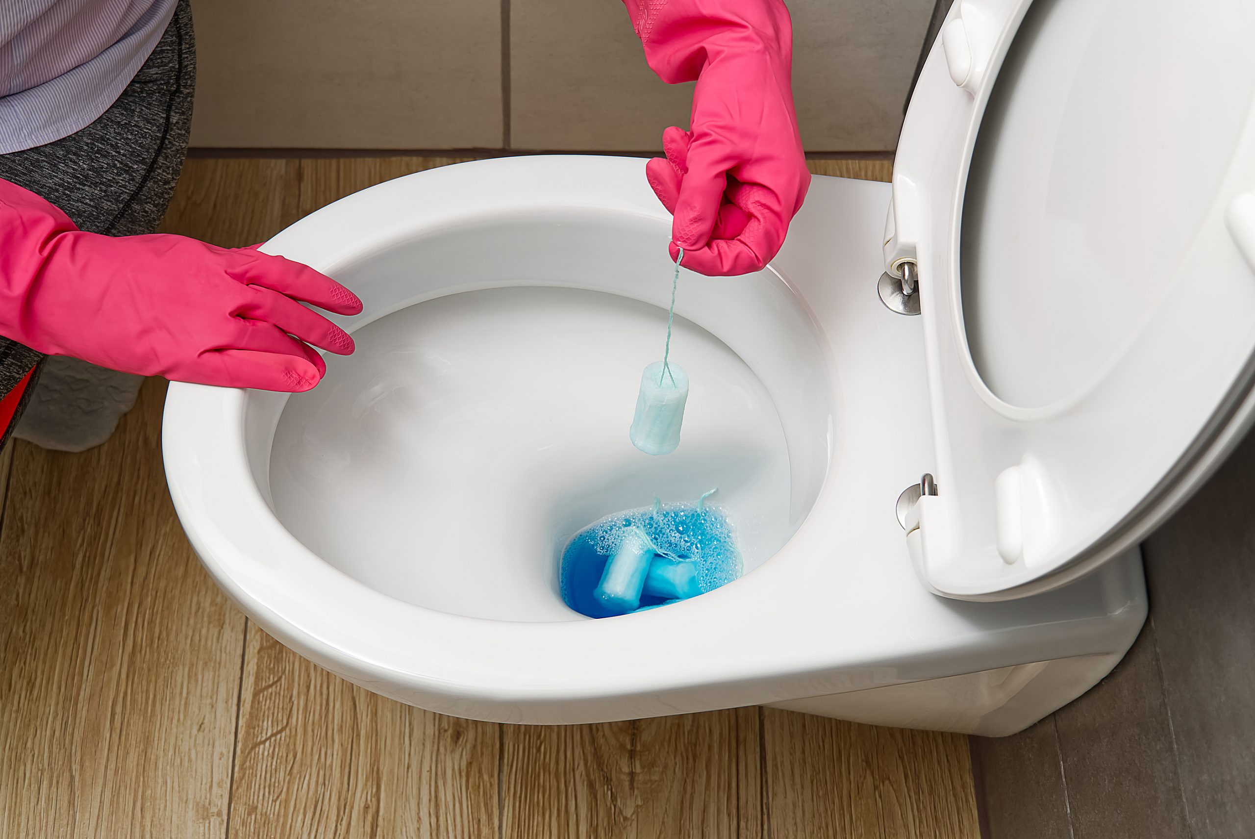 10 Common Reasons Your Toilet Is Not Flushing Properly — And How to Fix Them