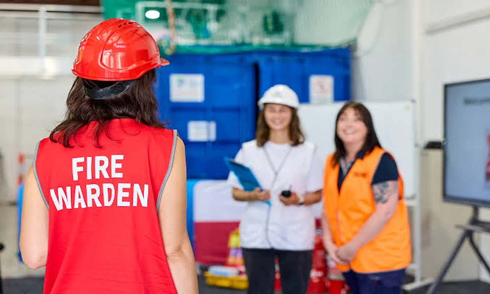 CRITERIA FOR SELECTING QUICKLY AVAILABLE FIRE WATCH TEAMS